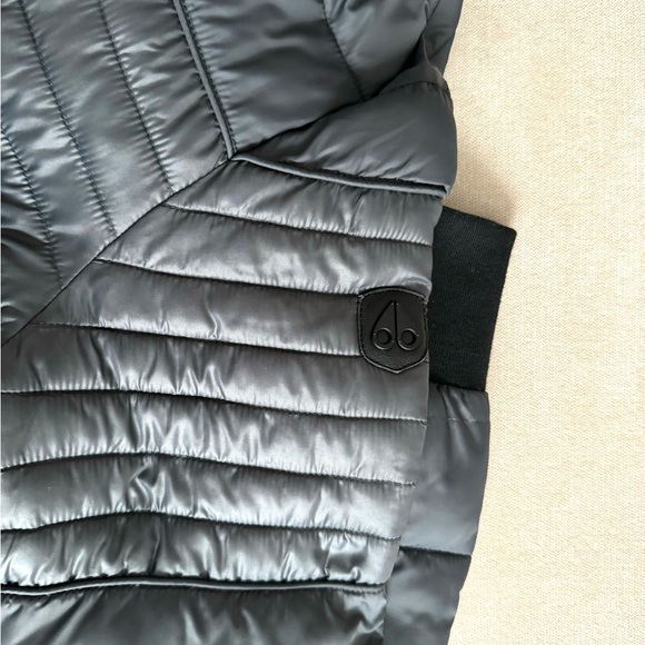 Jacket size small (Moosr Knuckles) - Picture 3 of 10